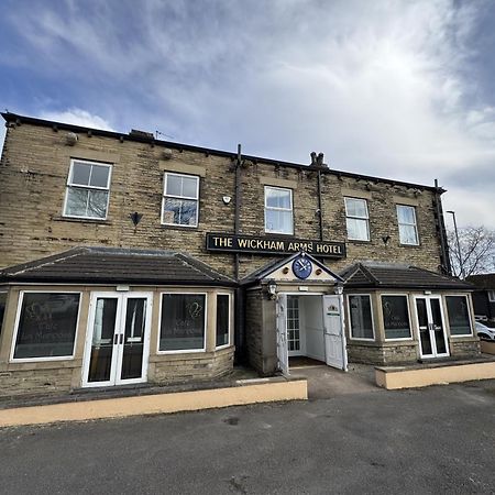 The Wickham Arms Hotel Cleckheaton Exterior foto